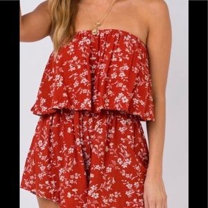 NWT princess polly strapless romper🤍